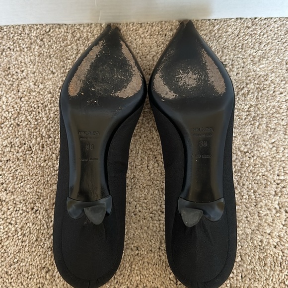 Vintage Prada embroidered kitten heels - Picture 4 of 7